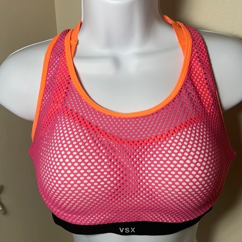 VICTORIA’S Secret VSX Sport Sports Bra Size 34C